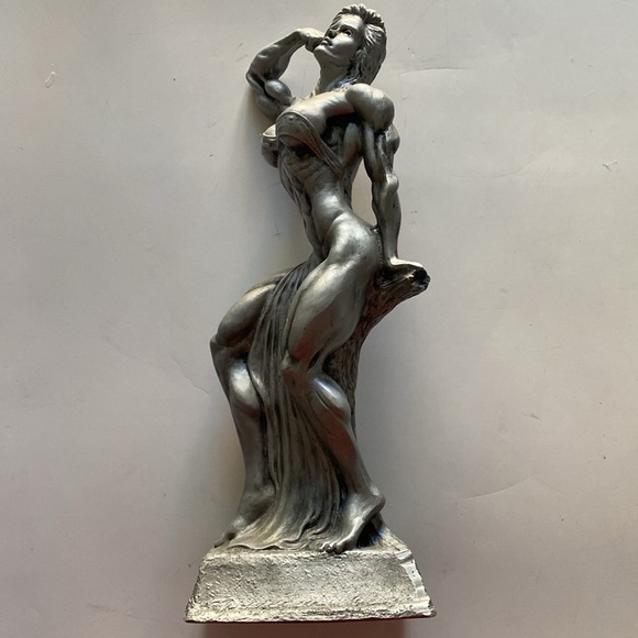 Niels Andersen Muscle Woman Elegant Gray Sculpture 14” tall approximately.
